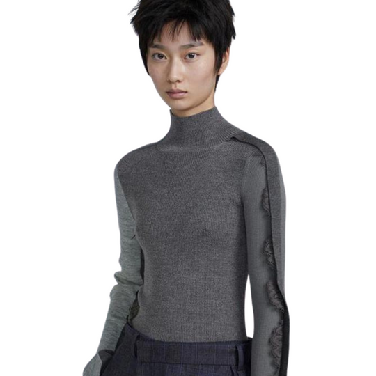 Leyla Lace Pullover - Grey
Soft comfort and high fashion in a ribbed stretch knit. Mock neck; fitted body Peekaboo lace overlap detail on one sleeve Scalloped lace along one side of body Also available in Black Model is 5'9" and wearing size Small 100% Wool Hand wash or dry clean Designed and produced in China Style: 5K8821530-001-JNBY
Leyla Lace Pullover - Grey
Ribbed stretch knit sweater mock neck; fitted body Peekaboo lace detail on one sleeve Scalloped lace along one side of body 100% Wool Hand wash/dry