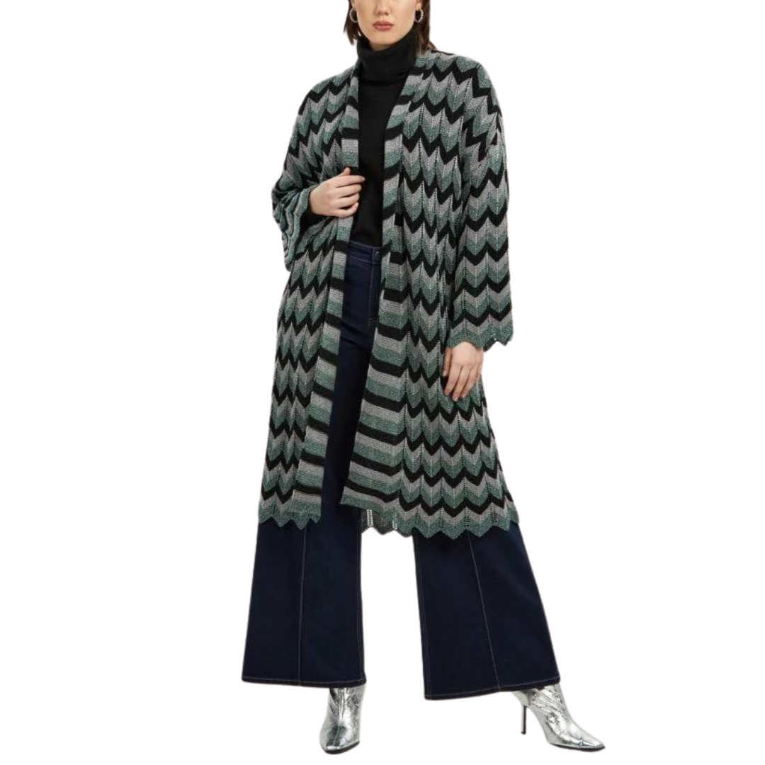 Plus Sizes
<meta charset="utf-8">
<p style="text-align: center;"><em><strong>Discover our Plus Sizes that are comfortable and flattering for every woman.</strong></em></p>
<p><br></p>

Le' Diva Boutique Store