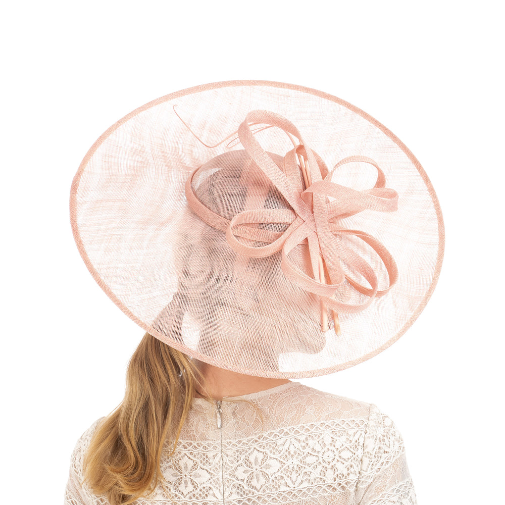 Pinker Sinamay-Fascinator-Haarreif mit Schlaufendetail