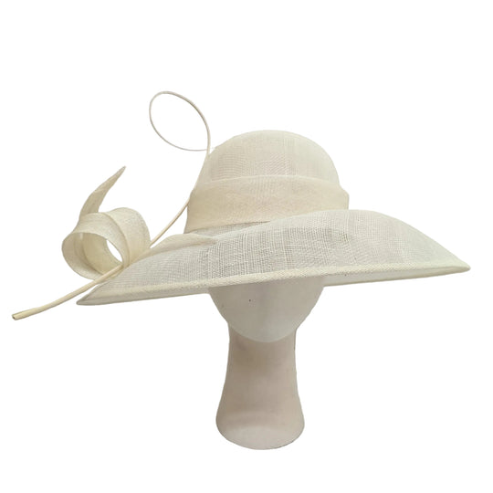 Cream-colored wide-brimmed hat on a mannequin head against a light gray background