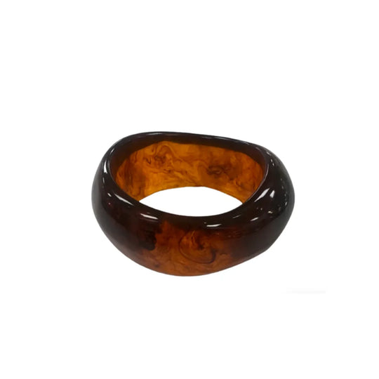 Tortoise lucite bangle bracelet with sculptural amber-brown marbling and glossy resin finish – Le’ Diva Boutique
