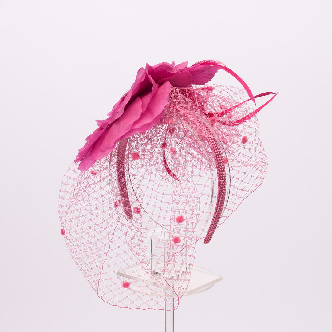 Gelber Seidenblumen-Schleier-Fascinator-Kamm