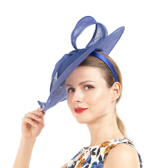 Blush Sinamy Fascinator mit Schleife und Haarband