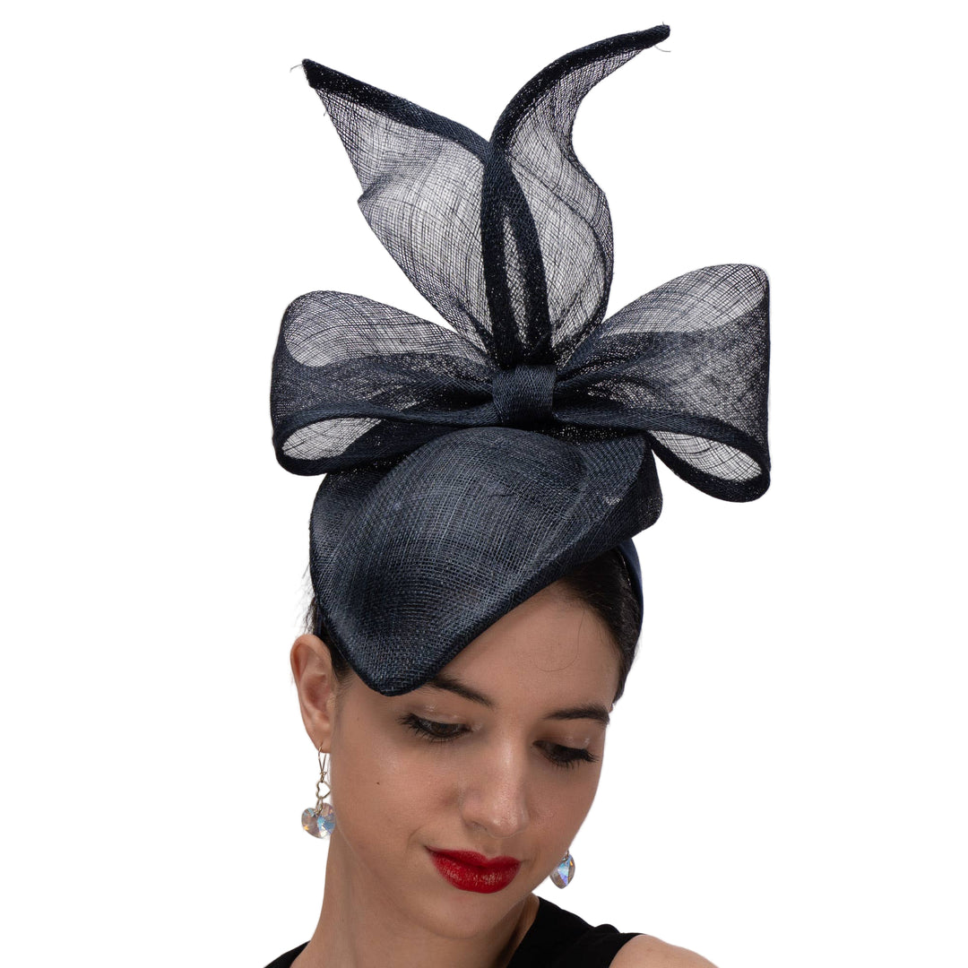 Großer Sinamay Pillbox-Fascinator mit Schleife: Rot