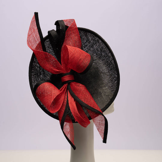 Two Tone Bow Sinamay Saucer Fascinator: Black+Red