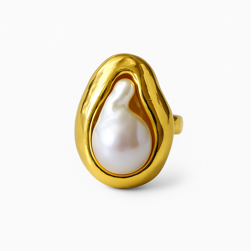 “Seaside Ring gold-plated stainless steel with sea pearl – front view”
