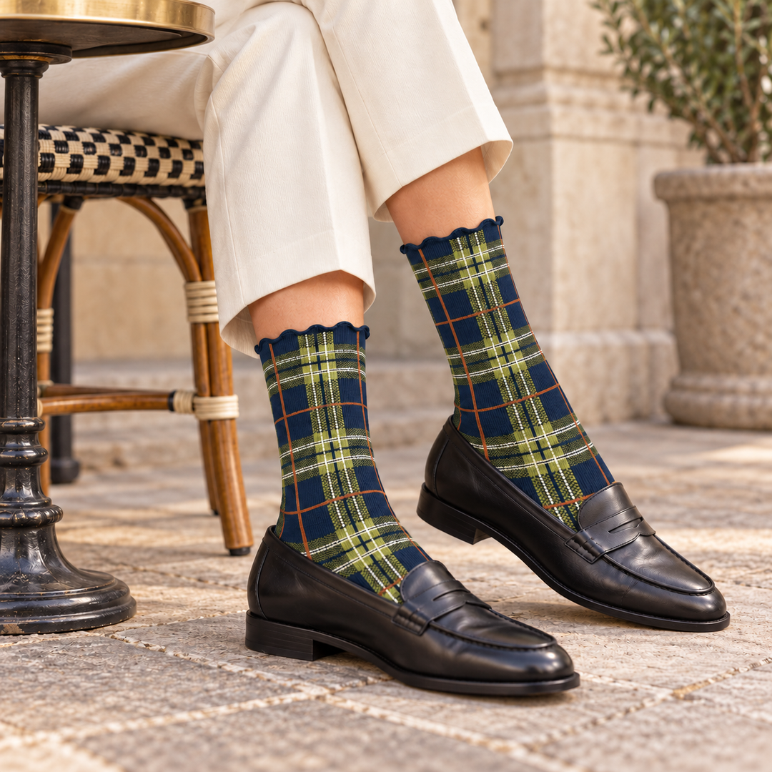 Classic Plaid Lettuce Edge Crew Socks: Navy