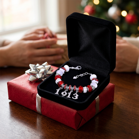 Delta Sigma Theta 1913 Charm Beaded Bracelet
