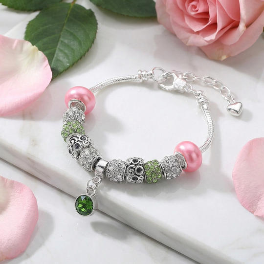 Pulseras de perlas rosas y verdes inspiradas en hermandades