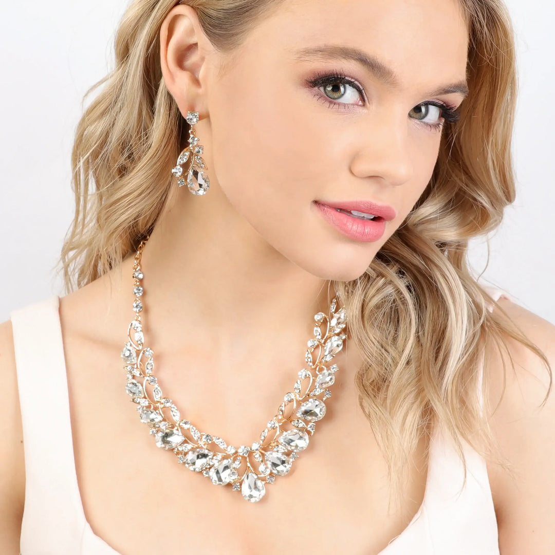 Crystal Rhinestone V Shape Necklace Set : Crystal