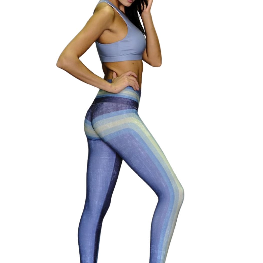 Shirley Barefoot Blue Leggings
Niyama Sol The yin to Laverne's yang, our girly Shirley retro striped legging is the perfect counterpart to our Laverne legging print. The ultimate girl power duo, their theme song, Making Our Dreams Come True, is pretty much still our mantra today... "give us any chance we'll take it, read us any rule we'll break it, we're going to make our dreams come true, doing it our way!" DETAILS Tummy Tucking High or Low Waistband Wearability Recycled Plastic Fabric (84% RPET, 16% Spand