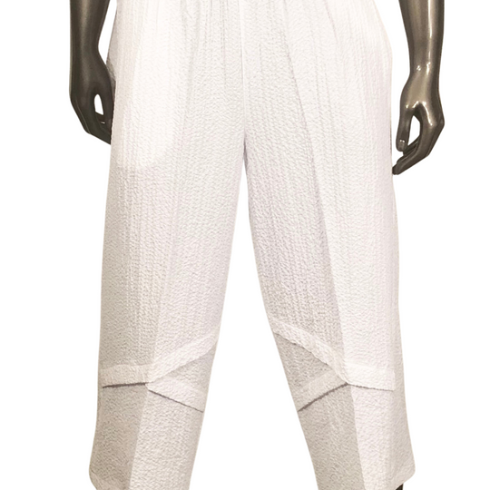 Elastic Waist Capri Length Pants
This hard working pant makes a fabulous basic for layering or wearing solo. Lightweight with a pebbled texture and detailed lower pant leg. A perfect match for Moonlight's longer length tank top. 57% rayon, 42% polyester, 1% spandex machine wash cold, tumble dry low made in USA medium measures 40" bust, 30" length
Elastic Waist Capri Length Pants
This hard working pant makes a fabulous basic for layering or wearing solo. Lightweight with a pebbled texture and detailed lower