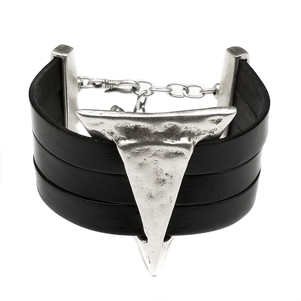 Leather Unisex Wristband Bracelet with Triangle Pendant