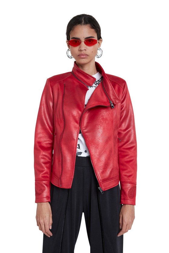 Slim Biker Jacket w/ Embroidery - Red
Slim Biker Jacket w/ Embroidery - Red Applied harmoniously, the embroideries of paisley tears provide a touch of subtle elegance to the back, the waist and the V-neck with lapels of this slim biker type jacket with crossed zip fastener. Its leather effect fabric shows a worn effect which is pure attitude. V-neck crossed with lapels Zip fastener Two pockets with zipper Multicolour floral print on inner lining Embroidery of matching mandalas High collar removable with zip