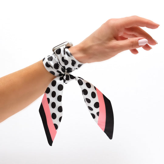 Wristpop - Bombshell White Print - 100% Artificial Silk
Our 100% Art Silk Bombshell White print is machine wash cold & hang dry or dry clean. Wristpop Apple Watch Connectors available for Apple Watch Series 1, 2, 3, 4, 5. In Stainless Steel, Rose Gold, Black, Gold. Sizes 38mm, 40mm, 42mm, 44mm. 100% Satisfaction Guaranteed!
Wristpop - Bombshell White Print - 100% Artificial Silk
Our 100% Art Silk Bombshell White print is machine wash cold & hang dry or dry clean. Apple Watch Connectors available for Apple
