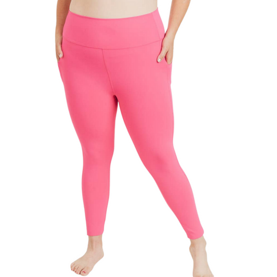 PLUS Laser-Cut Highwaist Leggings - Fuschia
Made of solid-colored, four-way stretch fabric, this pair of leggings are a must have to brighten up your wardrobe.: They are considered a lighter, more flattering legging without unnecessary bulging. The fold-over waistband is stitch-free for a more comfortable fit. Details: laser-cut edges and a hybrid of non-sewn panels for the pockets. 75% polyester, 25% spandex. Laser-cut and bonded. Tummy control. Moisture-wicking. Four-way stretch. Made in Vietnam
PLUS Lase