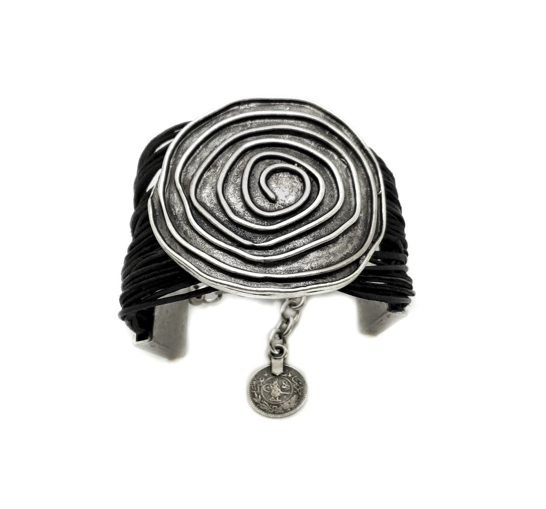 Leather & Pewter Bracelet with Detailed Circle Disc