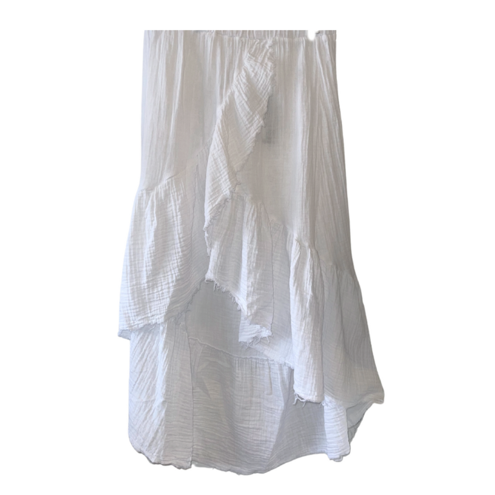 Gauze Cotton Ruffle Skirt - White
Cotton elastic bottom top. This top is constructed in our gauzy cotton in a billowy cocoon shape that flatters and fits every woman. The elastic hem is what adds shape wile remaining relaxed. 100% Cotton Rounded neckline Elastic hem on waistline Wide arm opening Machine wash cold water, Low dry, Low iron as needed
Gauze Cotton Ruffle Skirt - White
Cotton Elastic Bottom Top-Our Gauzy Cotton In A Billowy, Cocoon Shape That Flatters And Fits Every Woman. An Elastic Hem Adds Sh