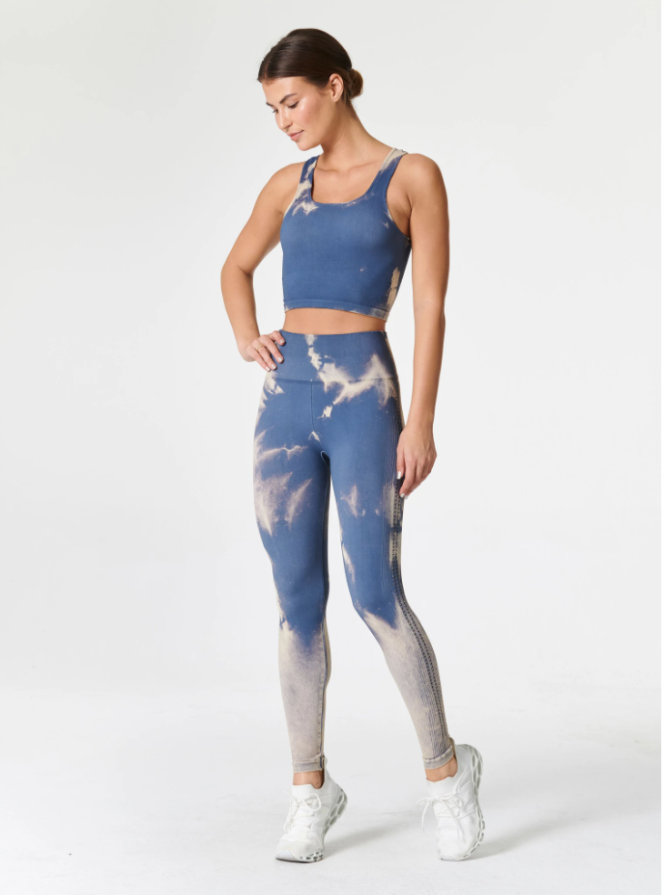 Seamless Activewear Set - Be Free Tank & Awakened Legging
Seamless Activewear Set - Be Free Tank Top & Awakened Legging Features: Be Free Seamless Workout Set Individually hand-dyed, each piece is unique Scoop neckline Versatile style- dress it up or down Light Compression Breathable Body Engineered mesh Comfort gusset True seamless shaped waistband Fabric: 93%Microfiber Nylon 7%Spandex
Seamless Activewear Set - Be Free Tank & Awakened Legging
Be Free Seamless Activewear Set - each piece individually hand-d