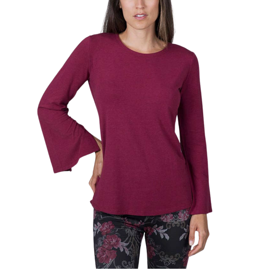 Slit Long Sleeve Yoga Tunic (Brandy) - Medium
Our Slit Long Sleeve Yoga Tunic in Brandy is the new must-have yoga top for any season. Top features a high neckline for cozy coverage and elegant slits on each sleeve, this beautiful long sleeve work out top is stylish enough to double as streetwear. Featuring: Made with organic cotton and spandex Moisture-wicking material Slit detailing on sleeves Made in U.S.A. of imported fabric
Slit Long Sleeve Yoga Tunic (Brandy) - Medium
Our Slit Long Sleeve Yoga Tunic in