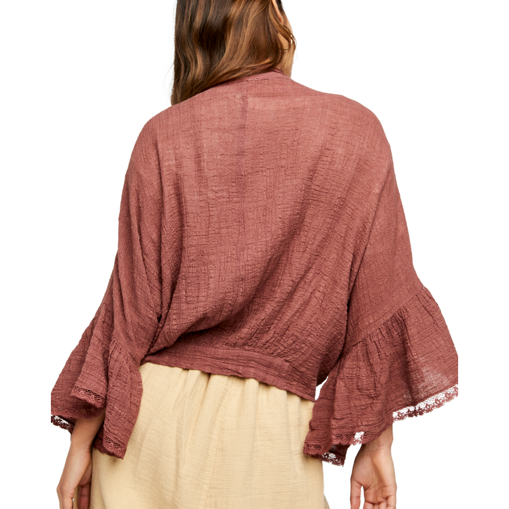 Poppy Oversize Ruffle Sleeves Kimono Jacket
A kimono makes a breezy alternative to a kimono, especially when it's Free People's lace-trimmed, oversized version. ABOUT THE BRAND: Imported Kimono sleeves; lace trim Shawl collar; open front Size & Fit Approx. model height is 5'10" and she is wearing size small If you love the laid-back charm of boho-chic apparel, you'll find a beautiful selection of clothing from Free People at Macy's that fits your style. From ultra-feminine dresses to cute, flirty tops, brow
