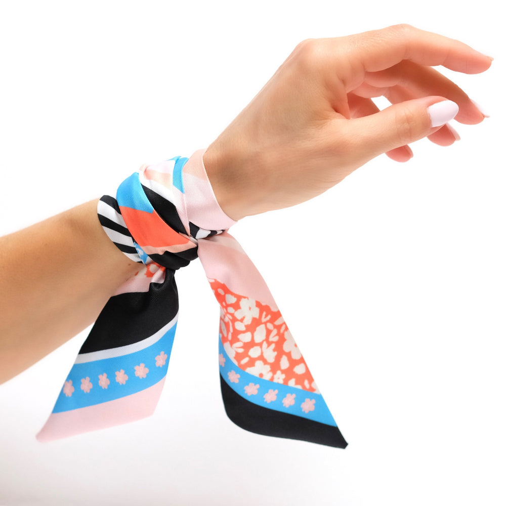 Wristpop - Blue Blossom Print - 100% Artificial Silk
Our 100% Art Silk Blue Blossom print is machine wash cold & hang dry or dry clean. Wristpop Apple Watch Connectors available for Apple Watch Series 1, 2, 3, 4, 5. In Stainless Steel, Rose Gold, Black, Gold. Sizes 38mm, 40mm, 42mm, 44mm. 100% Satisfaction Guaranteed!
Wristpop - Blue Blossom Print - 100% Artificial Silk
Our 100% Art Silk Blue Blossom print is machine wash cold & hang dry or dry clean. Apple Watch Connectors available for Apple Watch Series