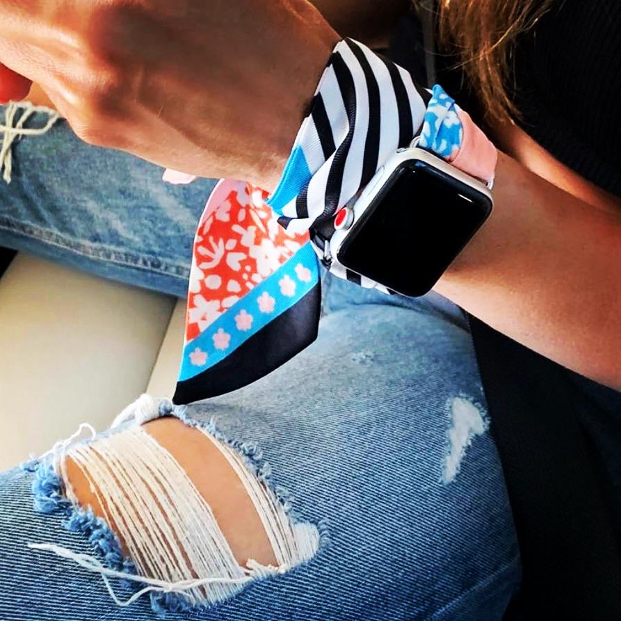 Wristpop - Blue Blossom Print - 100% Artificial Silk
Our 100% Art Silk Blue Blossom print is machine wash cold & hang dry or dry clean. Wristpop Apple Watch Connectors available for Apple Watch Series 1, 2, 3, 4, 5. In Stainless Steel, Rose Gold, Black, Gold. Sizes 38mm, 40mm, 42mm, 44mm. 100% Satisfaction Guaranteed!
Wristpop - Blue Blossom Print - 100% Artificial Silk
Our 100% Art Silk Blue Blossom print is machine wash cold & hang dry or dry clean. Apple Watch Connectors available for Apple Watch Series