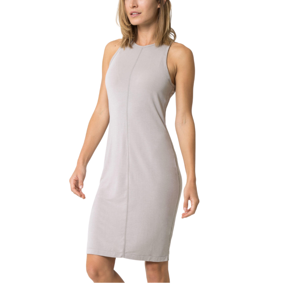 Catwalk Fitted Fitness Dress - Micro Terry
Catwalk Fitted Fitness Dress - Micro Terry MPG Walk into any room with confidence in this high fashion dress with a slim fit silhouette to accentuate your figure.With a raised center seam detail down the front and back plus darts for improved shaping, this chic tailored dress puts the fit in outfit. Pairing perfectly with polished heels and laid-back sneakers alike – this look takes you from the workweek to the weekend (and then some). Features: Fitted Fitness Dres