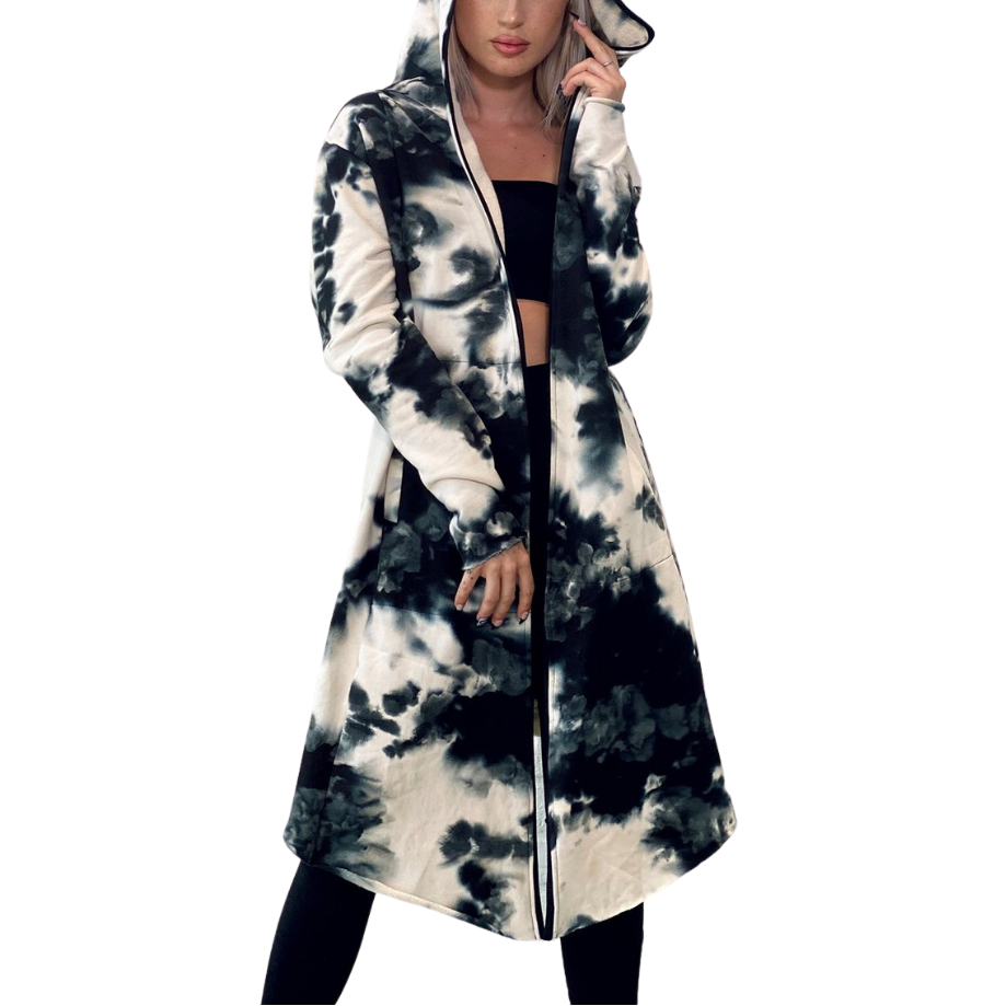 Tie Dye Open Hoodie Jacket with Pockets
This season it's all about tie-dye - especially when you wear it head-to-toe - and this Rock ‘N Karma open front hoodie with pockets, is such a cozy way to tap into the trend. The designer duo began perfecting their tie-dying technique almost two decades ago - long before the trend resurfaced in recent seasons. Perfect for an early morning walk or relaxing at home or styling it up dinner, it's cut from soft cotton-terry that has a comfortably relaxed fit. About Me 100