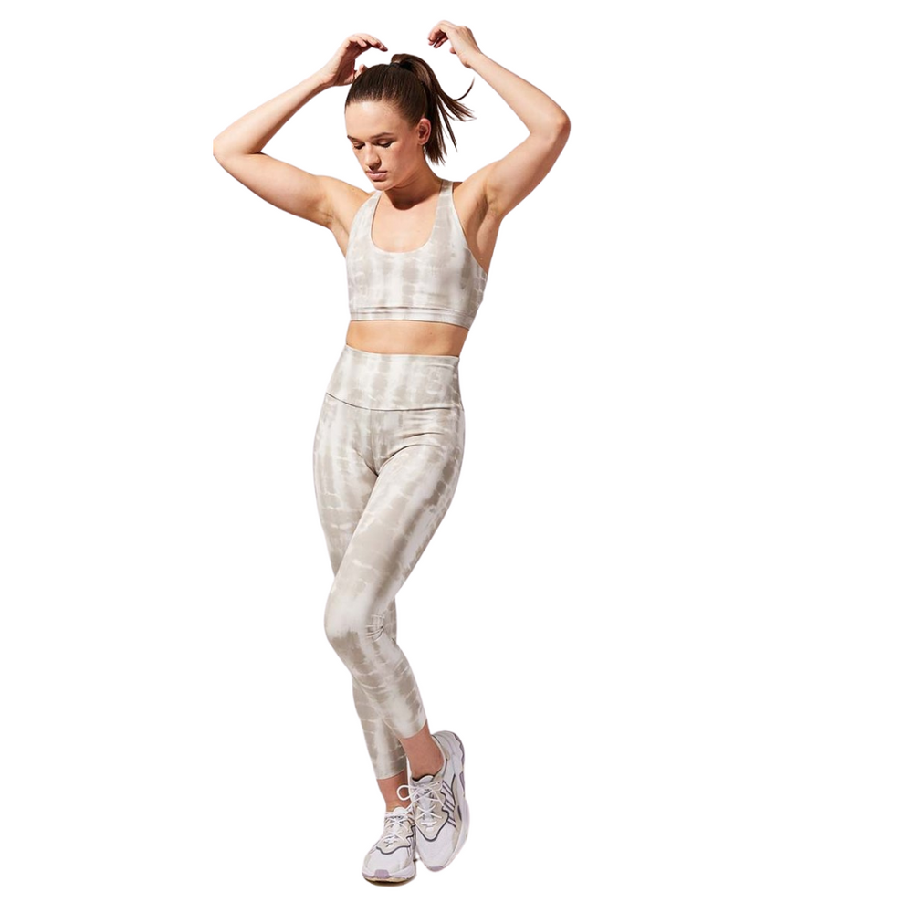 Strive 7/8 Leggings - Neutral Tie Dye
Made for movement, the Strive High Waisted Recycled Polyester 7/8 Legging features sustainable fabric in a variety of ultra-trendy prints, boasting excellent coverage, breathability and compression in all the right spots. Top features include a wide supportive waistband with a concealed pocket and clean-finished seams for 360-degree comfort and coverage Features Recycled Peached Interlock Jersey Offers excellent coverage, 4-way stretch & breathability Sustainable Style