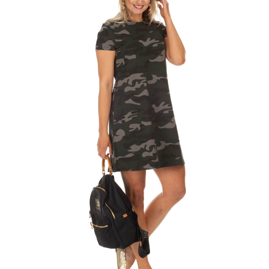 Duffield Lane Dresses - Camouflage Amber
Camouflage A-Line T-Shirt Dress This Duffield Lane Dress titled Amber dress is a classic t-shirt dress that never goes out of style. It is the perfect transition piece to wear end of any season Features of the Duffield Lane T-Shirt Dress - Amber Camouflage Relaxed A-line shape Machine wash on cold, hang to dry Made in Peru Size small measures 35 3/4" from highest shoulder point Model is 5'10" and is wearing a S 57% Cotton, 38% Modal, 5% Spandex
Duffield Lane Dresses