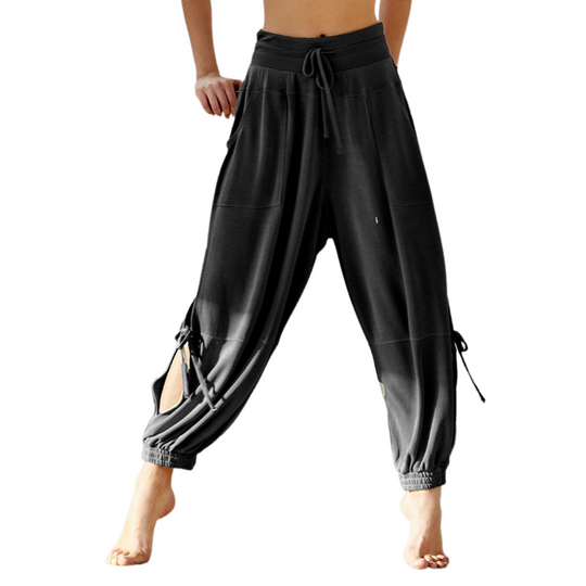 Goldie Jacket & Drawstring Sweatpants
Goldie Drawstring Waistband Hi-Rise Sweatpant These cool and comfortable, slouchy high-rise harem sweatpants are a great statement piece. Drawstring waistband Cinched ankles Hip pockets FP Movement A destination for the life well-lived, Free People Movement offers performance-ready activewear, practice-perfect styles and beyond-the-gym staples. We believe in the power of community, in supporting and lifting each other up and always #movingtogether. Care/Import Machine W