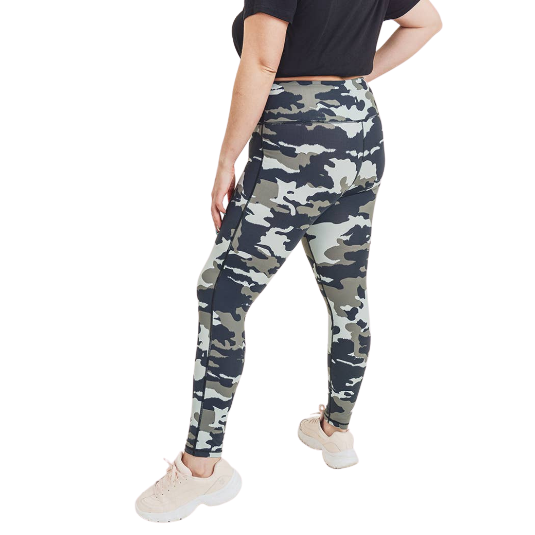 Jungle Camo Highwaist Leggings - Plus
Bold and stealthy, these leggings are constructed using the Mono B exclusive Jungle Camo print. The discreet slot on the inner part of the front waist band is perfect for your phone. 81% nylon, 19% spandex. Tummy control. Moisture wicking. Four-way stretch. Made in China.
Jungle Camo Highwaist Leggings - Plus
Bold and stealthy, these leggings are constructed using the Mono B exclusive Jungle Camo print. Tummy control. Moisture wicking. Four-way stretch. 


$45
$45
$45