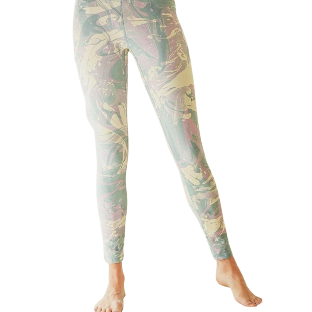 High-Rise Pacific Leggings - Mint - Plus
Inspired by the swirls of paints on a palette, this pair of highwaist leggings features an all-over abstract print. We recommend pairing it with a solid-colored top for a chic look. 86% polyester, 12% spandex. Country of Origin: VT
High-Rise Pacific Leggings - Mint - Plus
Inspired by the swirls of paints on a palette, this highwaist leggings features an all-over abstract print. Pair it with a solid-colored top for a chic look.
APH3128

$45
$45
$45
activewear bottom,