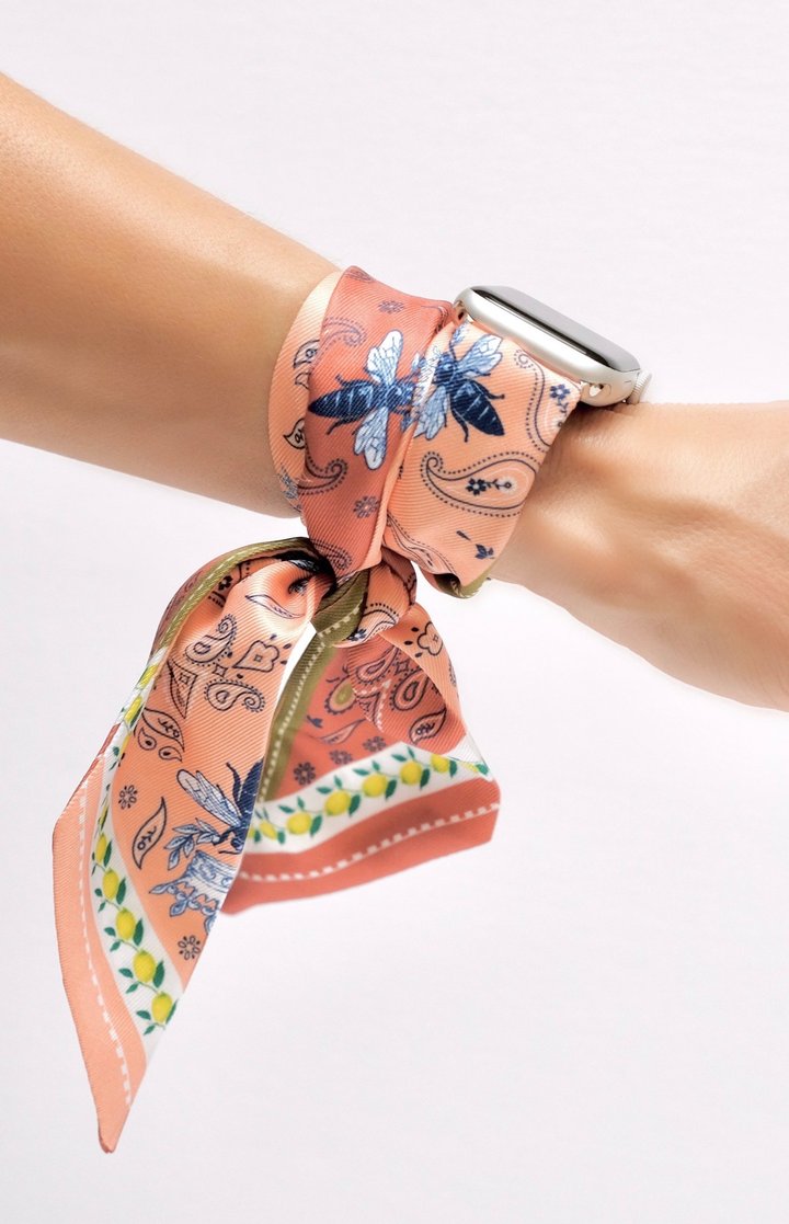 Wristpop - Lana Print - 100% Artificial Silk
Our 100% Art Silk Lana print is machine wash cold & hang dry or dry clean. Wristpop Apple Watch Connectors available for Apple Watch Series 1, 2, 3, 4, 5. In Stainless Steel, Rose Gold, Black, Gold. Sizes 38mm, 40mm, 42mm, 44mm. 100% Satisfaction Guaranteed!
Wristpop - Lana Print - 100% Artificial Silk
Our 100% Art Silk Lana print is machine wash cold & hang dry or dry clean.
Wristpop Apple Watch Connectors available for Apple Watch Series 1, 2, 3, 4, 5. 


$45